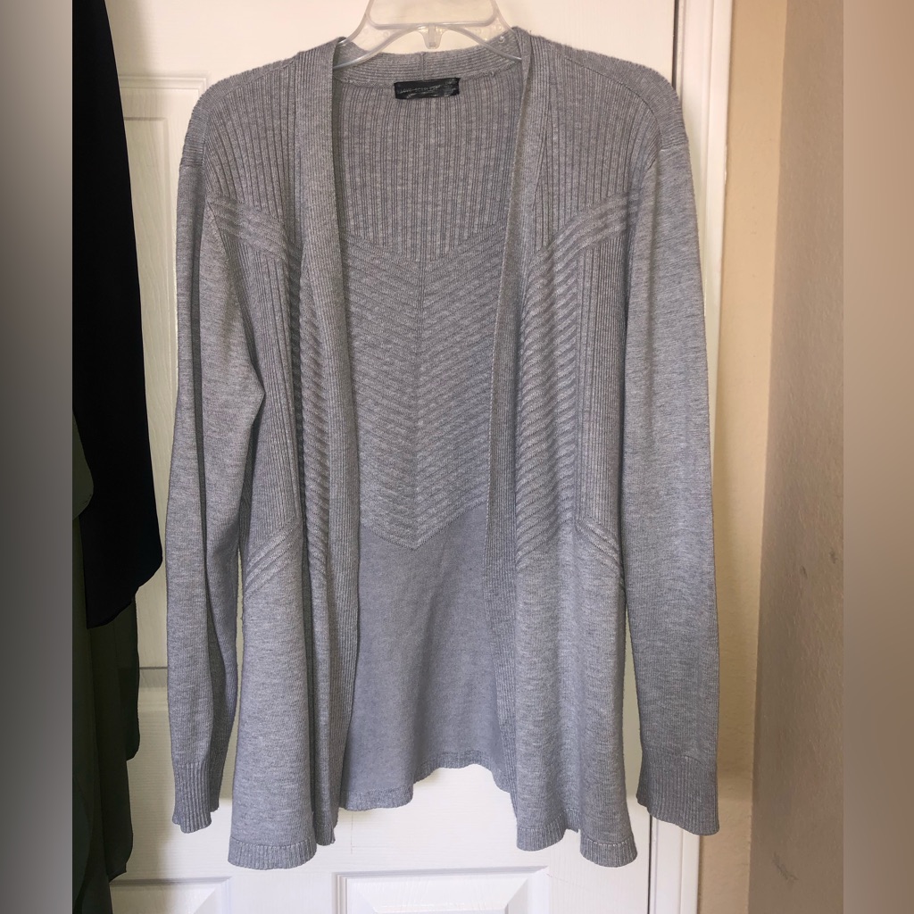 Women’s Gray Cardigan